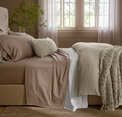 Signature Hemmed Pillowcase Set - Walnut