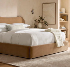 Signature Stitchline Quilt - White