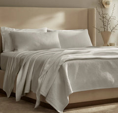 Signature Textured Stitch Quilted Sham - White