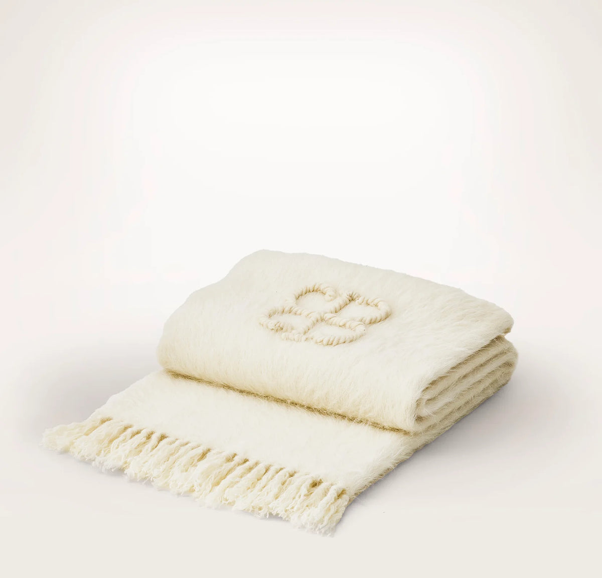 The Vérité Throw Blanket - Cream