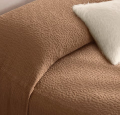 Dappled Vela Classic Coverlet - Deep Camel
