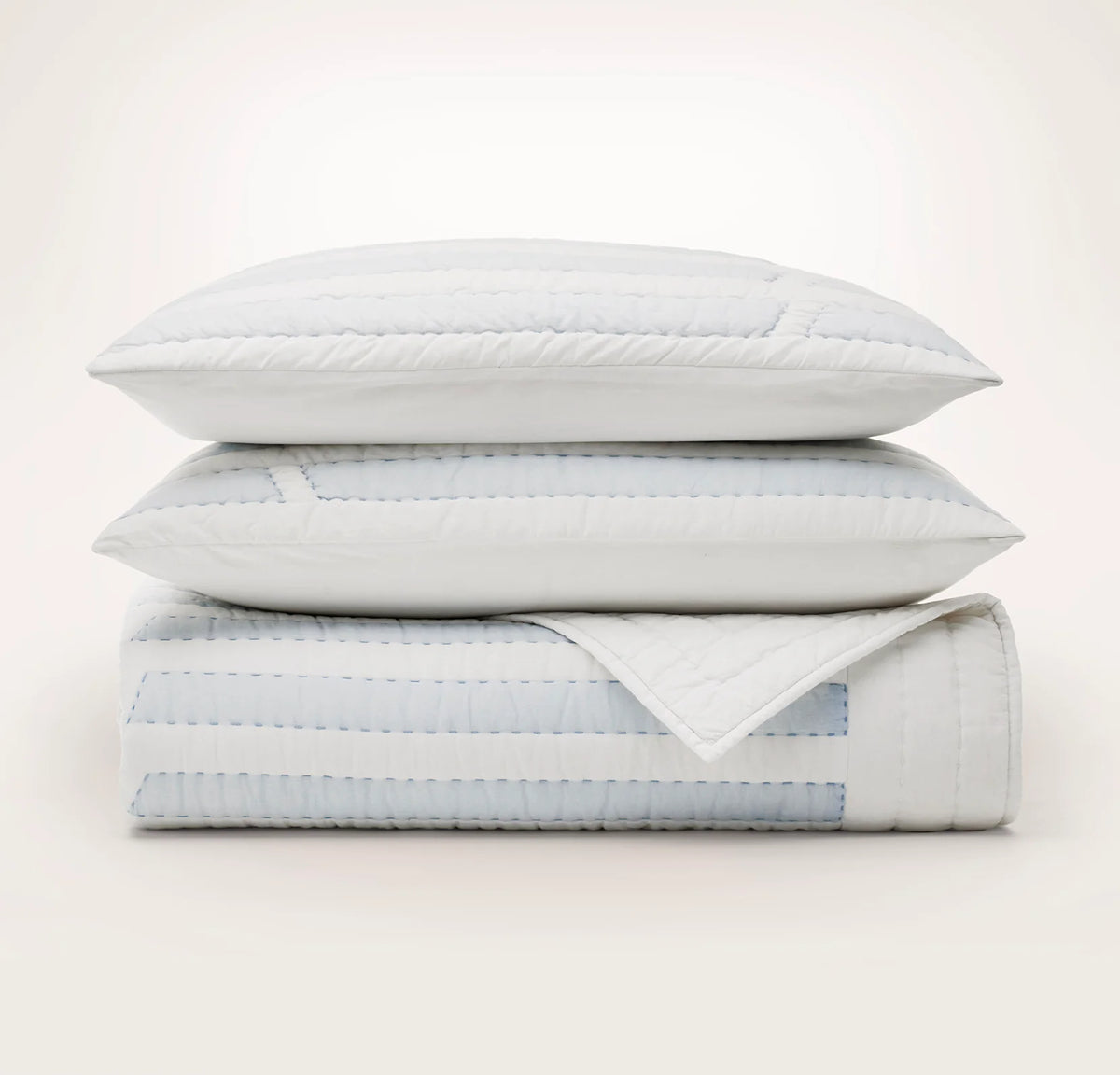 Shoreline Quilt Set - White/Seabreeze