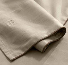 Signature Embellished Sheet Set - Oak/Walnut Piped Edge