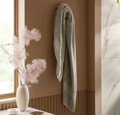 Plush Bath Towel - Oak