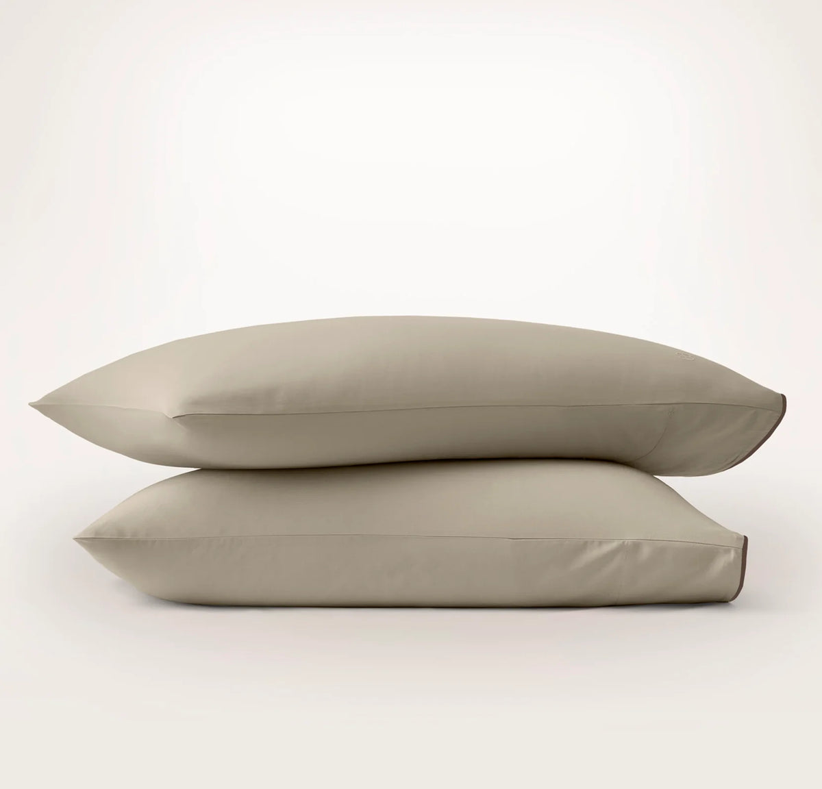 Signature Embellished Pillowcase Set - Oak/Walnut Piped Edge