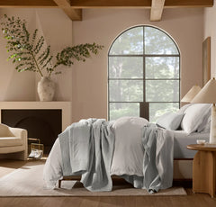Signature Embellished Duvet Set - White/White Curved Edge