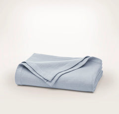 Lightweight Bed Blanket - Hydrangea