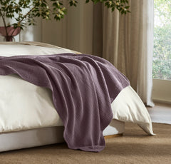 Dream Bed Blanket - Plum