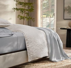 Relaxed Seersucker Duvet Set - White