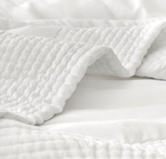 Signature Handstitched Quilt - White