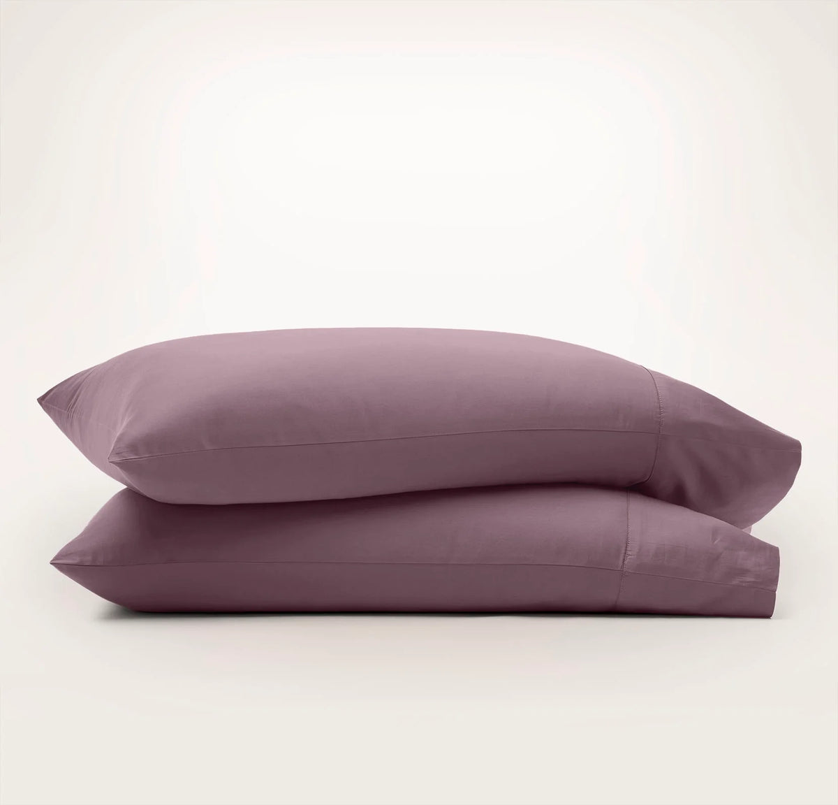 Signature Hemmed Pillowcase Set - Plum