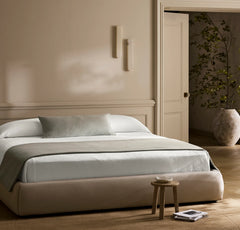 Dappled Vela Classic Coverlet - White