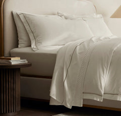 Signature Embellished Duvet Set - White/Oak Embroidered