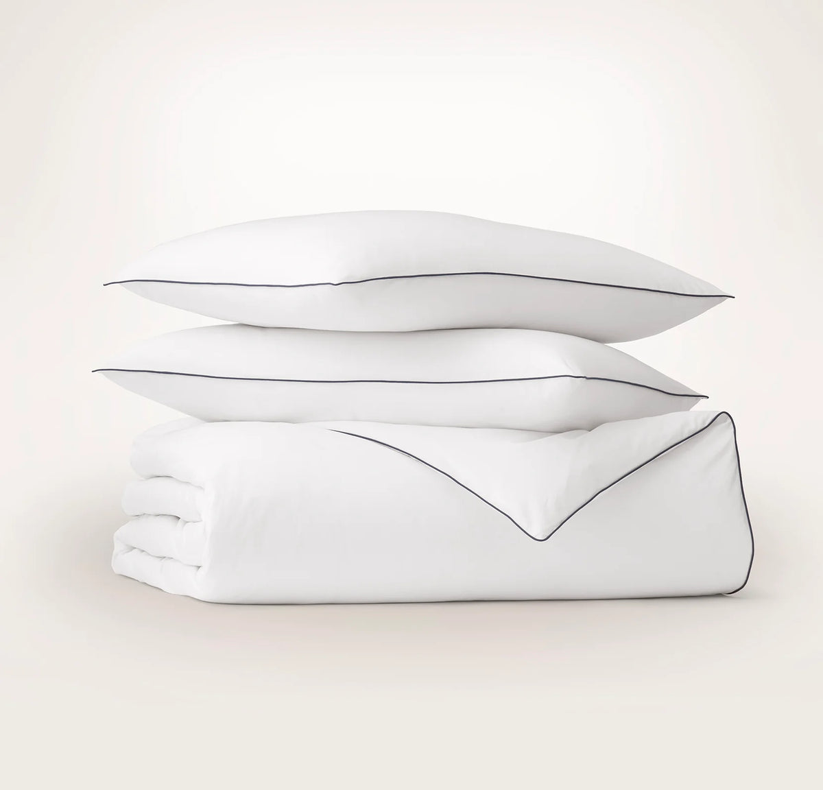 Signature Embellished Duvet Set - White/Coastal Navy Piped Edge