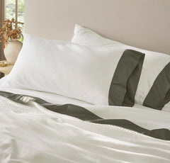 Signature Embellished Pillowcase Set - White/Juniper Colorblock