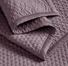 Signature Textured Stitch Quilt - Plum